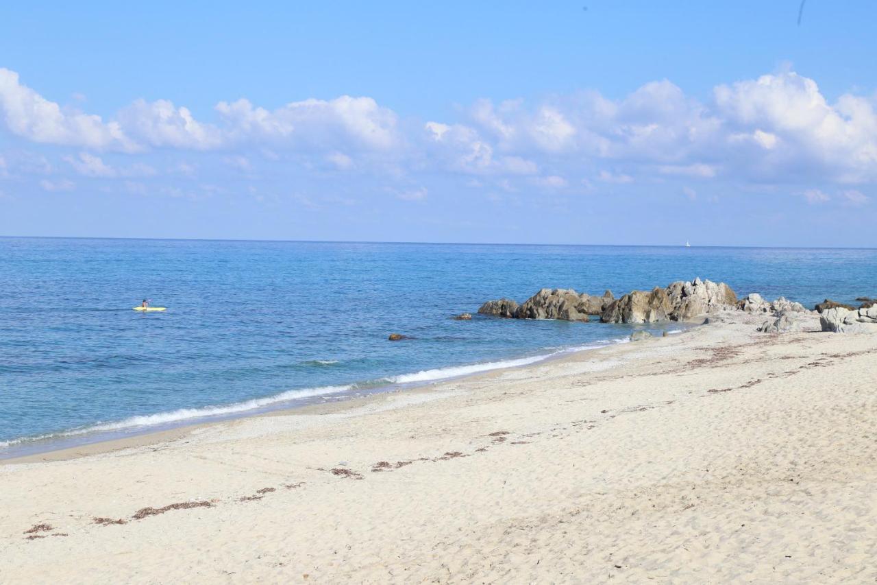 Apartamento Residenza Stefanelli Capo Vaticano Exterior foto