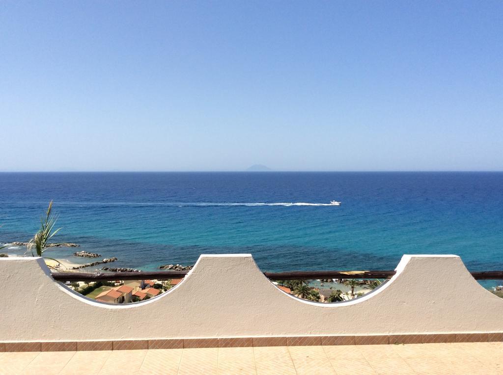 Apartamento Residenza Stefanelli Capo Vaticano Exterior foto