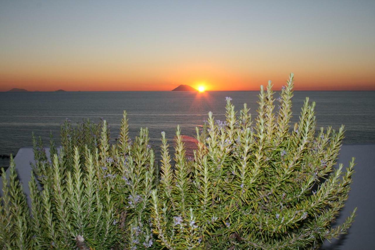Apartamento Residenza Stefanelli Capo Vaticano Exterior foto